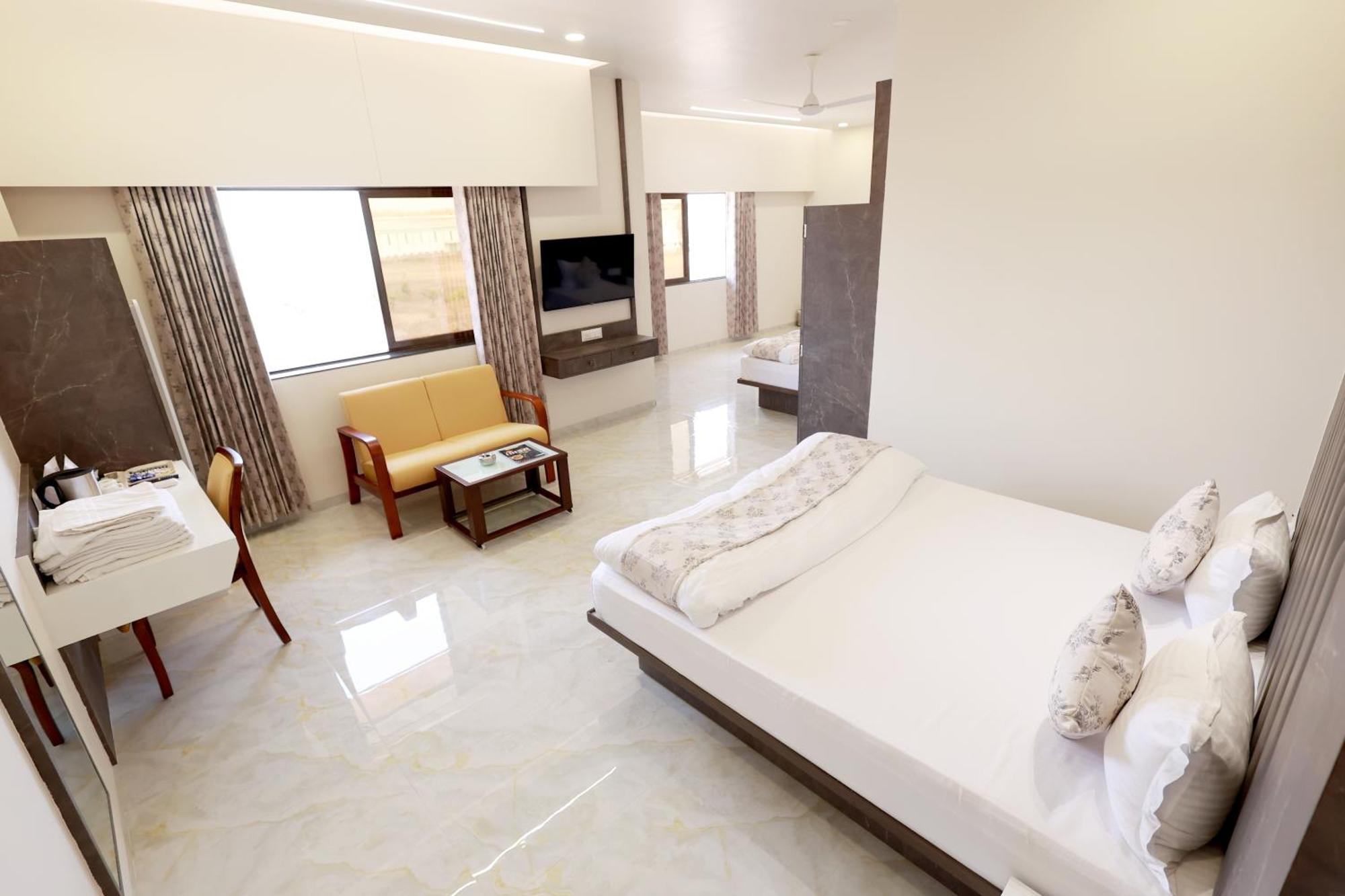 Hotel Grand Haveli Achad Eksteriør billede