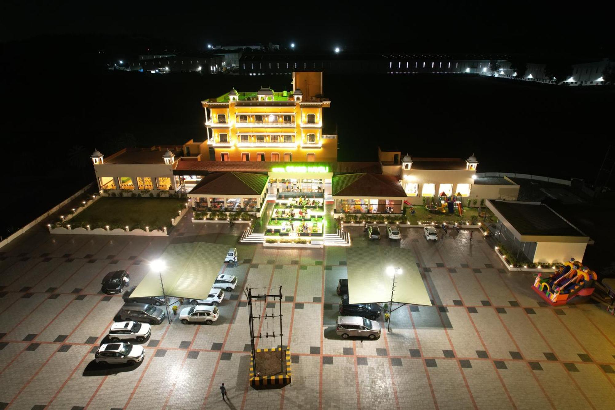 Hotel Grand Haveli Achad Eksteriør billede