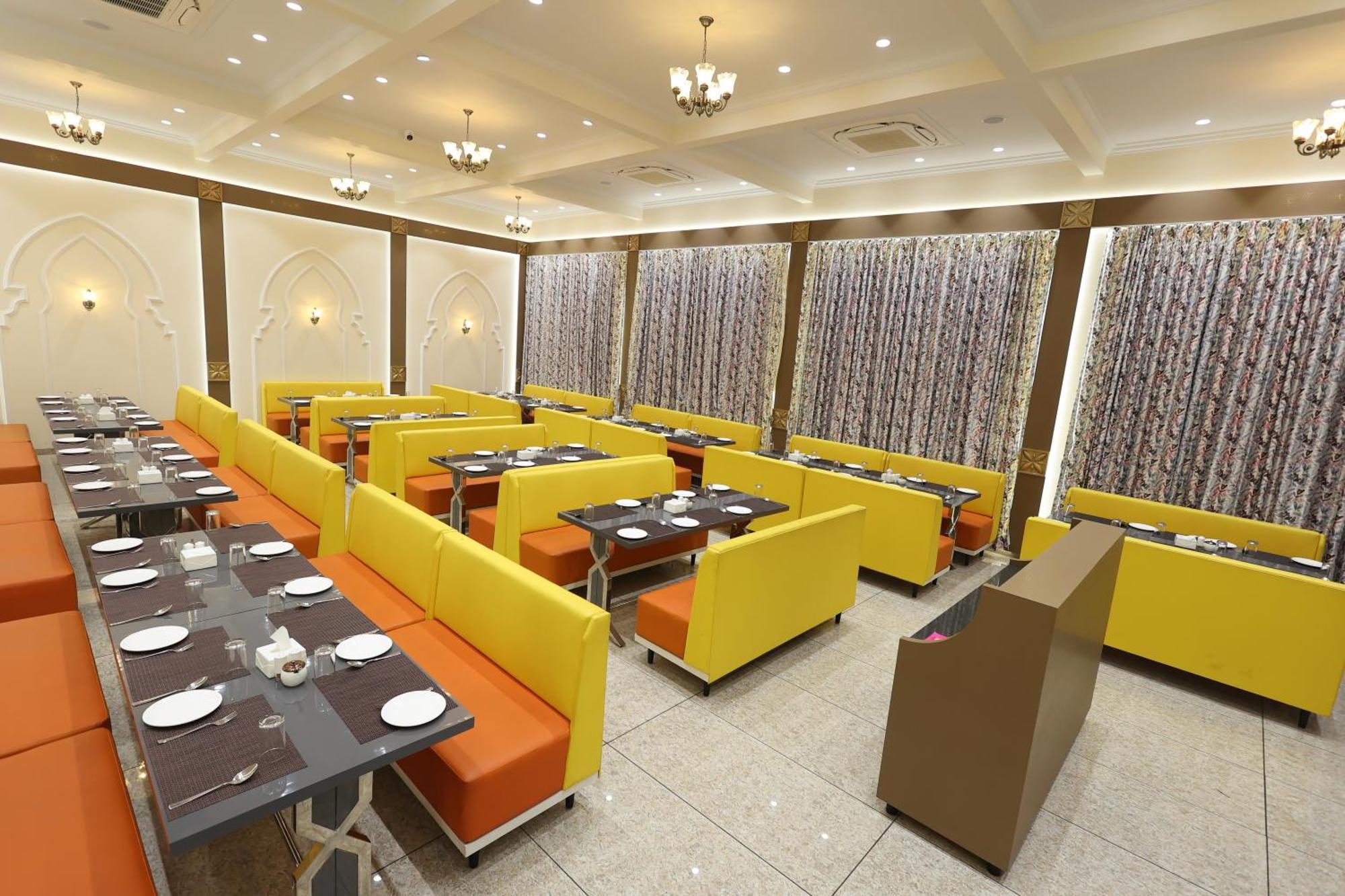 Hotel Grand Haveli Achad Eksteriør billede